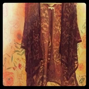 Woven Heart maroon burnout velvet kimono